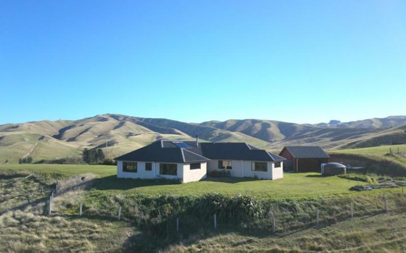 Hill Top Retreat Lower Dashwood Exterior photo